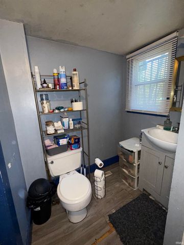 811 Pulaski Street, South Bend, IN 46619