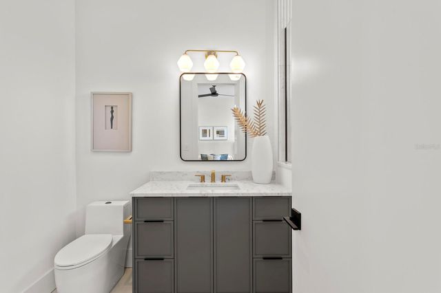 5104 W PLATT STREET, Tampa, FL 33609