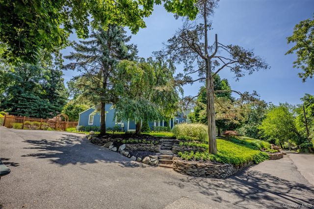 5 Soundview Drive, Rocky Point, NY 11778