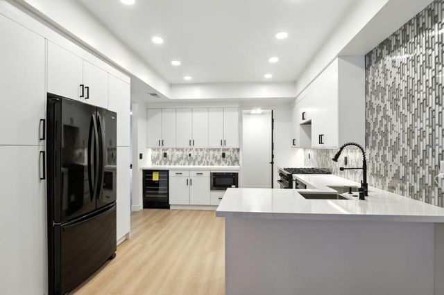 4728 Park Encino Lane 318, Other - See Remarks, CA 91436