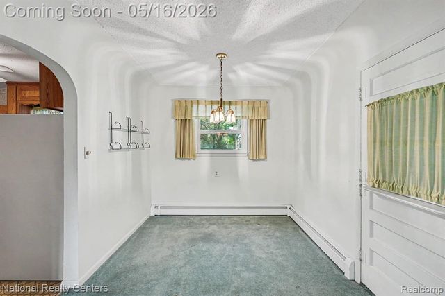 5850 Eldridge Drive, Waterford, MI 48327