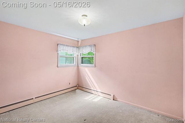 5850 Eldridge Drive, Waterford, MI 48327