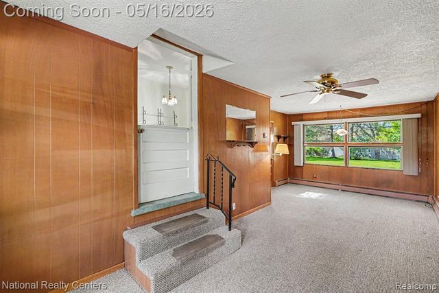 5850 Eldridge Drive, Waterford, MI 48327