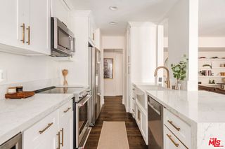 1010 Palm Avenue 106, West Hollywood, CA 90069