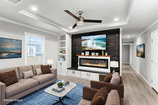 119 Mooney Road, Pearland, TX 77581