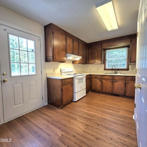 307 Slate Top House Road, Clayton, NC 27520