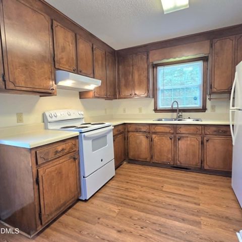 307 Slate Top House Road, Clayton, NC 27520