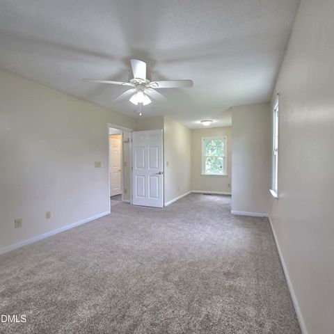 307 Slate Top House Road, Clayton, NC 27520