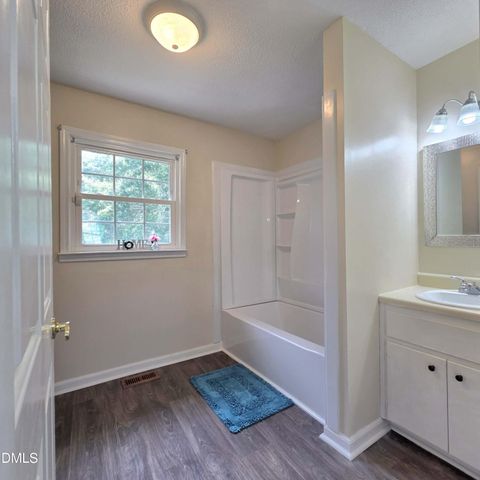 307 Slate Top House Road, Clayton, NC 27520