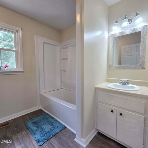 307 Slate Top House Road, Clayton, NC 27520