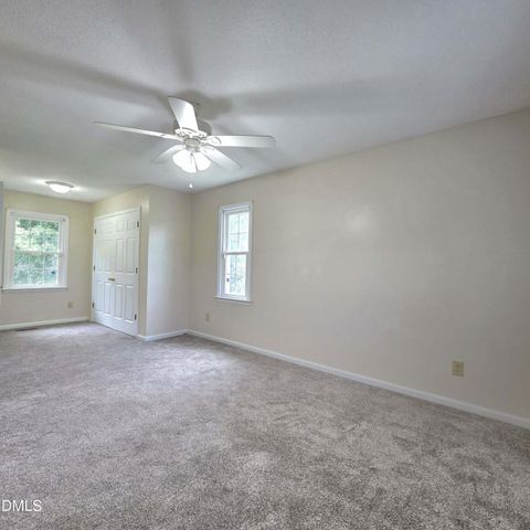 307 Slate Top House Road, Clayton, NC 27520