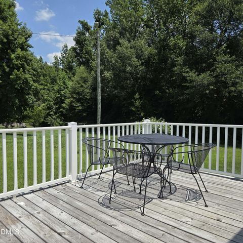307 Slate Top House Road, Clayton, NC 27520