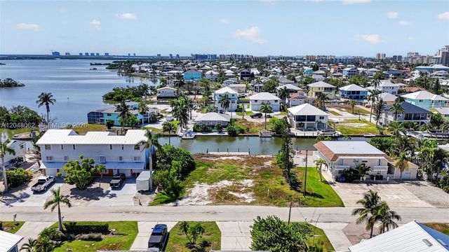 21571 Widgeon Ter, Fort Myers, FL 33931