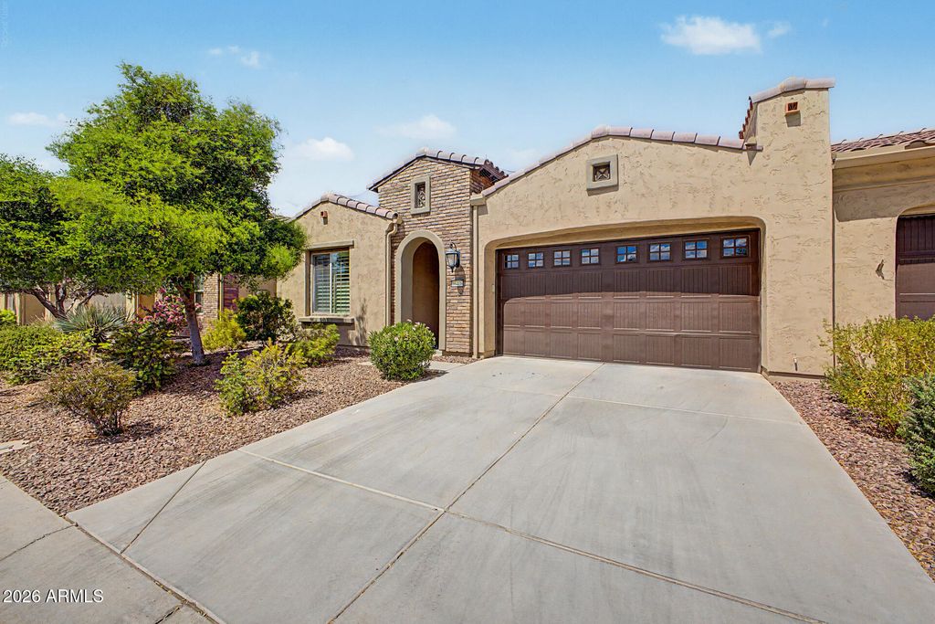 16408 W PICCADILLY Road, Goodyear, AZ 85395 — exterior
