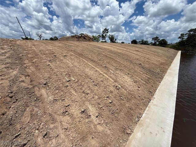 1808 NW 27th ST, Cape Coral, FL 33993