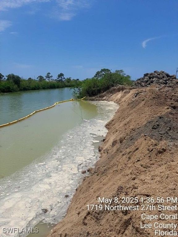 1808 NW 27th ST, Cape Coral, FL 33993