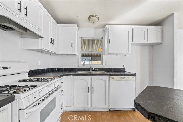 1512 E 5th Street 49, Ontario, CA 91764