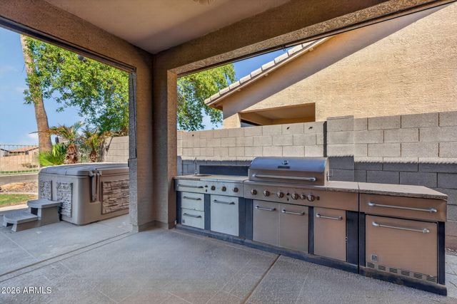 814 S 124TH Avenue, Avondale, AZ 85323