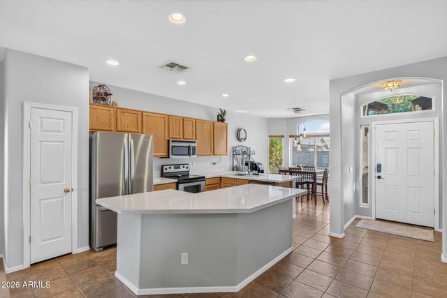 814 S 124TH Avenue, Avondale, AZ 85323