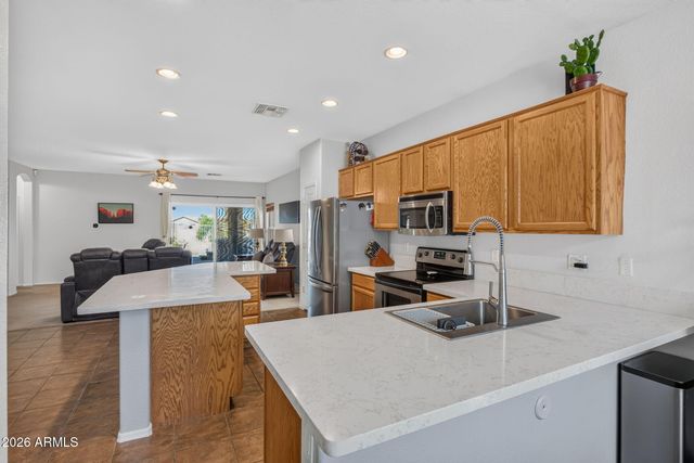 814 S 124TH Avenue, Avondale, AZ 85323