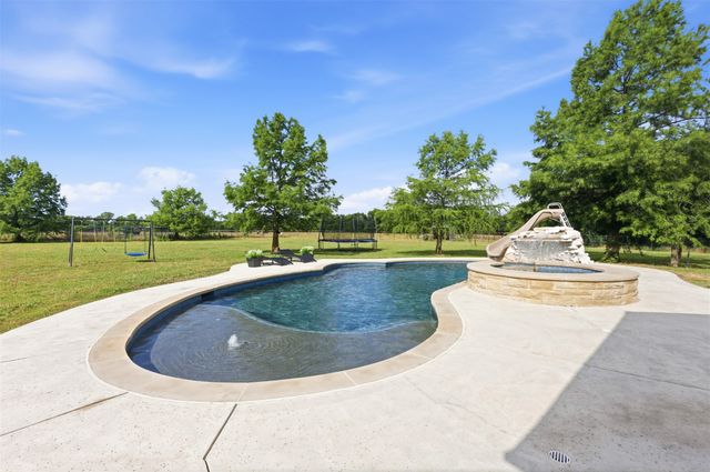 9390 Lakeridge Drive, Princeton, TX 75407