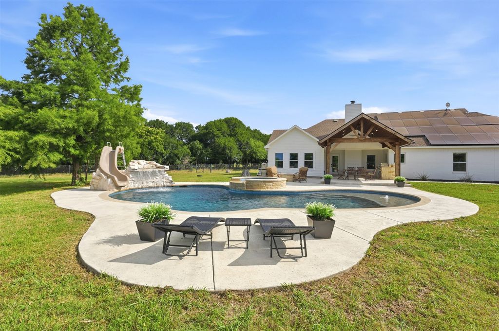 9390 Lakeridge Drive, Princeton, TX 75407