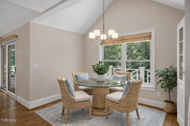 121 Queensgate, Bristol, TN 37620