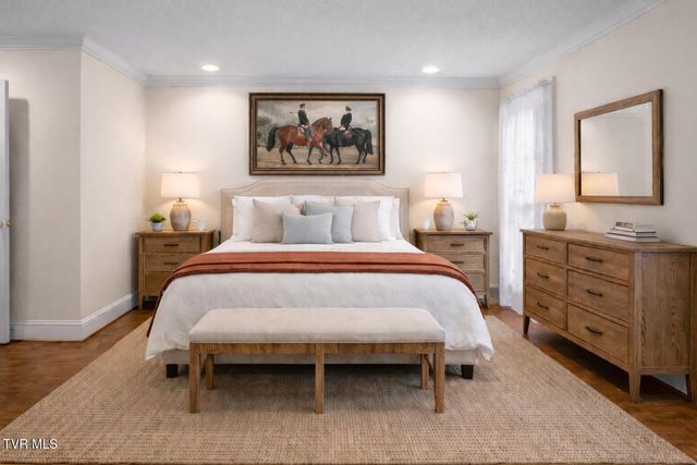 121 Queensgate, Bristol, TN 37620