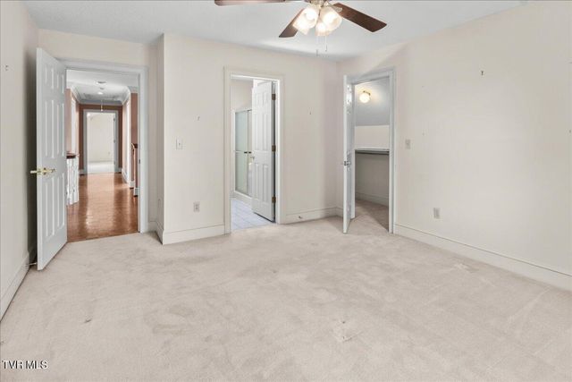 121 Queensgate, Bristol, TN 37620