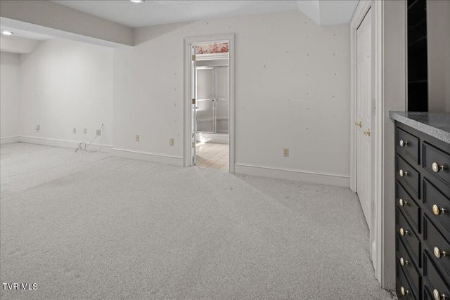 121 Queensgate, Bristol, TN 37620