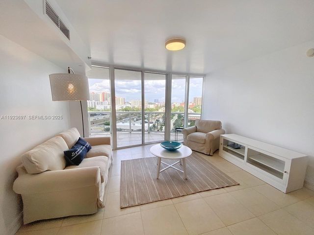 17201 Collins Avenue 1009, Sunny Isles Beach, FL 33160