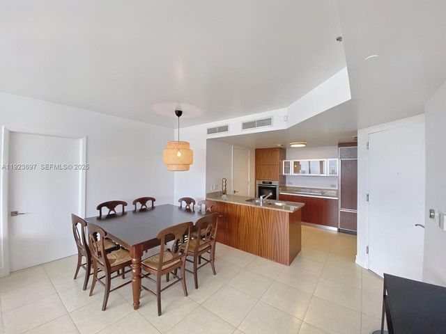 17201 Collins Avenue 1009, Sunny Isles Beach, FL 33160