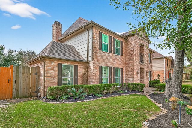 15843 Foxgate Road, Houston, TX 77079