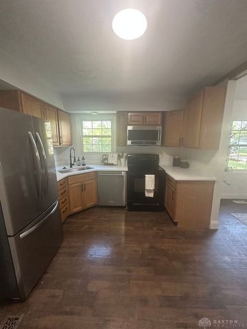 4001 Rundell Drive, Dayton, OH 45415