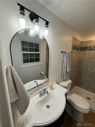4001 Rundell Drive, Dayton, OH 45415