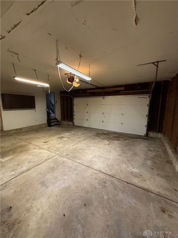 4001 Rundell Drive, Dayton, OH 45415