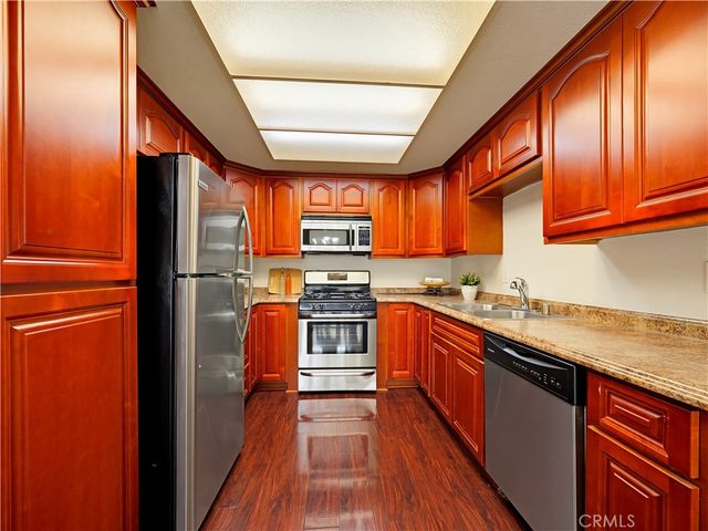 1047 W Francis A, Ontario, CA 91762