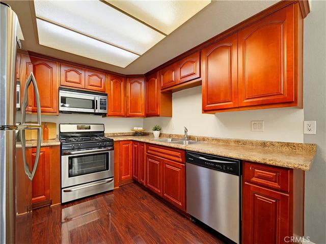 1047 W Francis A, Ontario, CA 91762