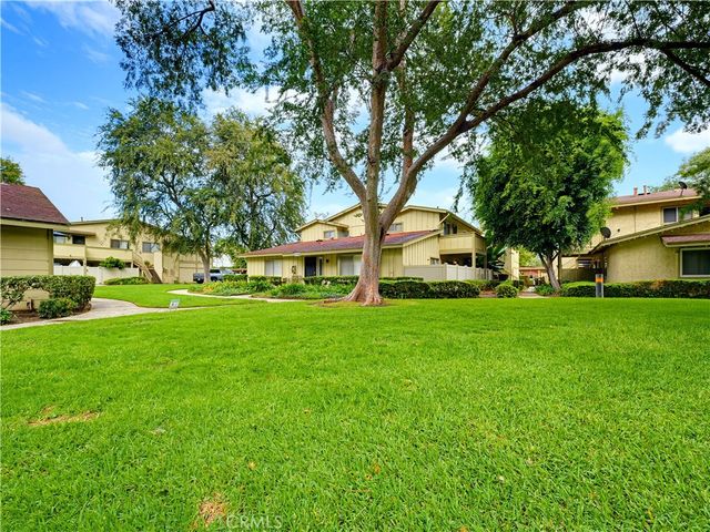 1047 W Francis A, Ontario, CA 91762
