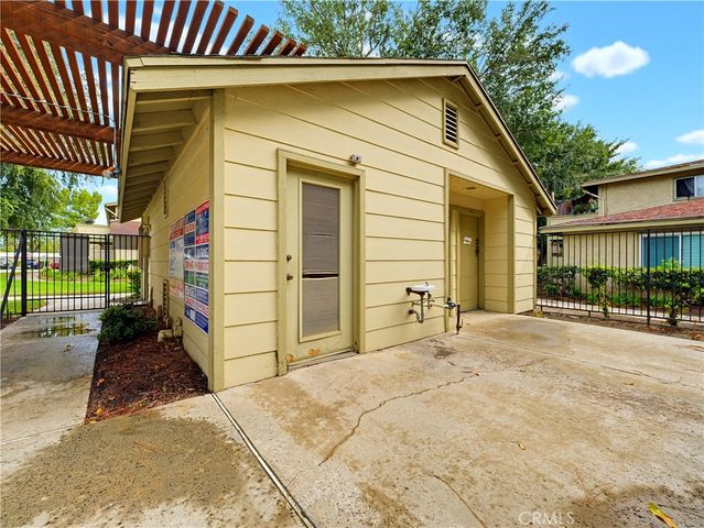 1047 W Francis A, Ontario, CA 91762