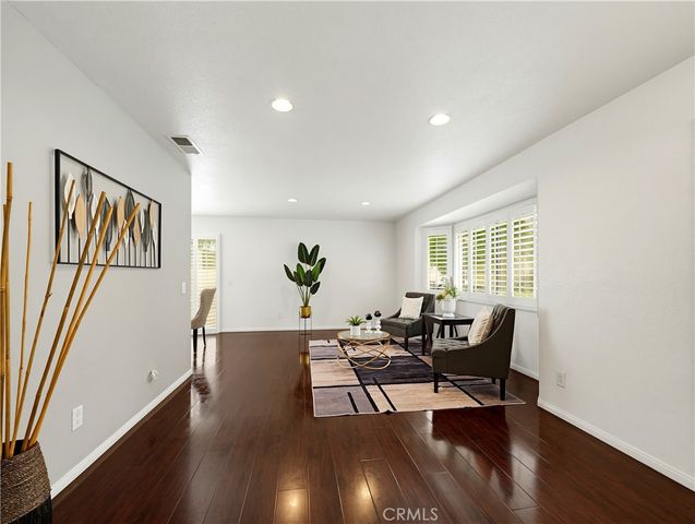 1047 W Francis A, Ontario, CA 91762