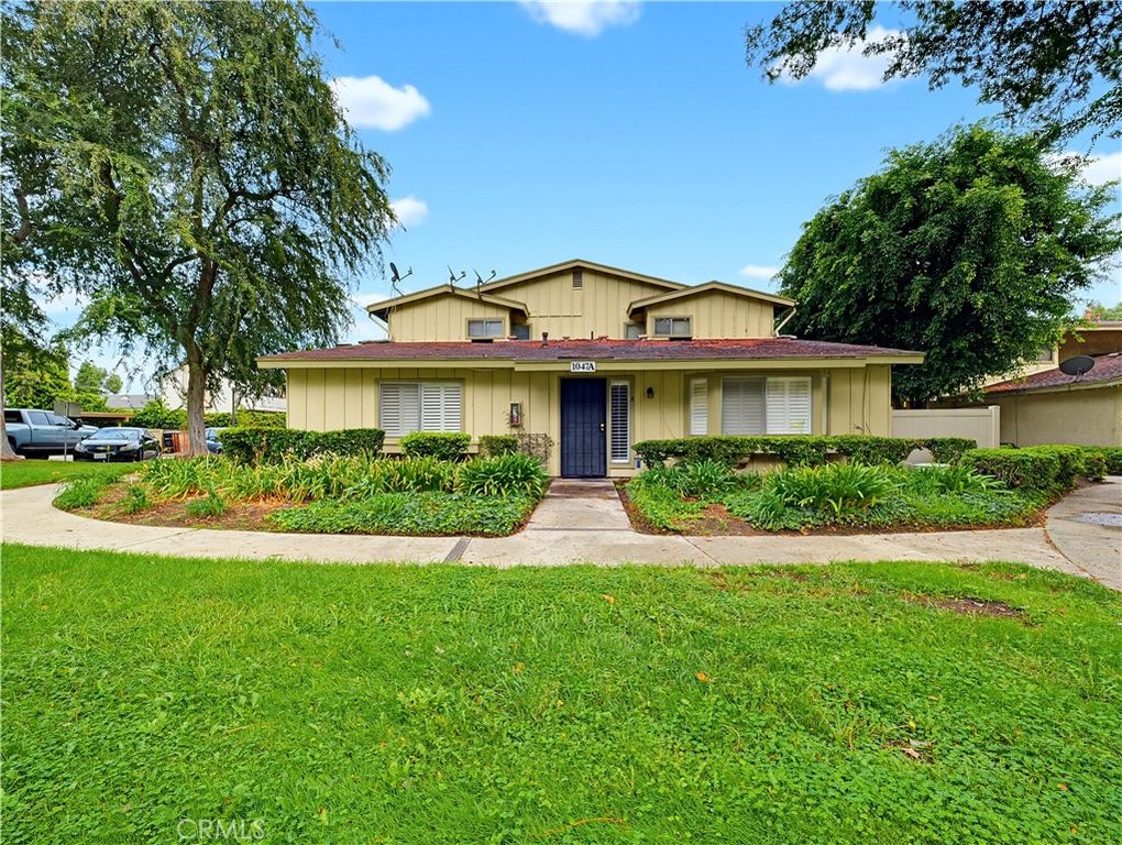 1047 W Francis A, Ontario, CA 91762