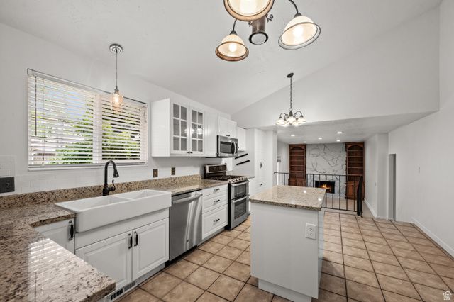 2163 E BORG DR, Sandy, UT 84092