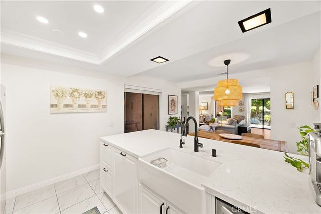 374 S Prospectors 121, Diamond Bar, CA 91765