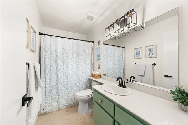 374 S Prospectors 121, Diamond Bar, CA 91765