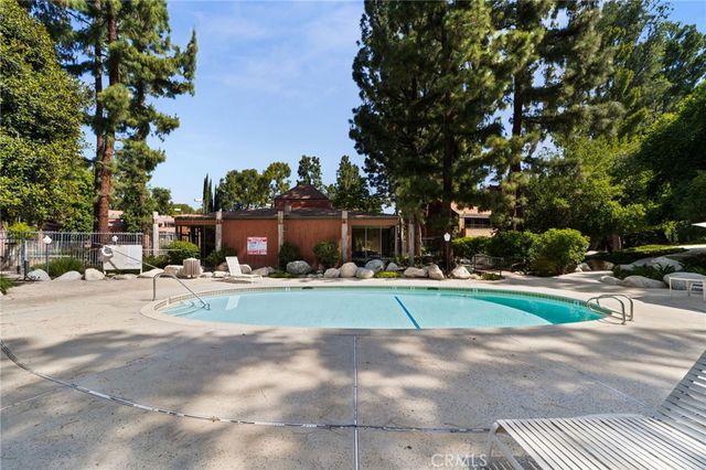 374 S Prospectors 121, Diamond Bar, CA 91765