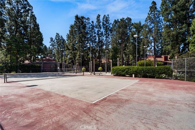 374 S Prospectors 121, Diamond Bar, CA 91765