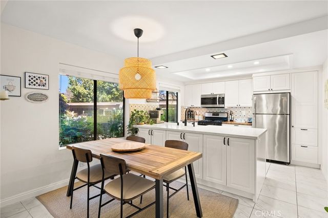 374 S Prospectors 121, Diamond Bar, CA 91765