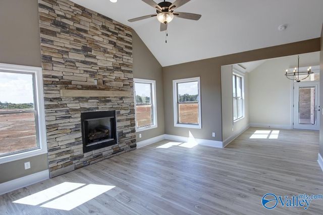 26484 Old Town Drive, Athens, AL 35613