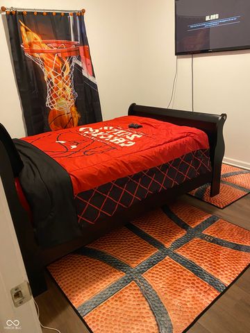 2042 Columbia Avenue, Indianapolis, IN 46202